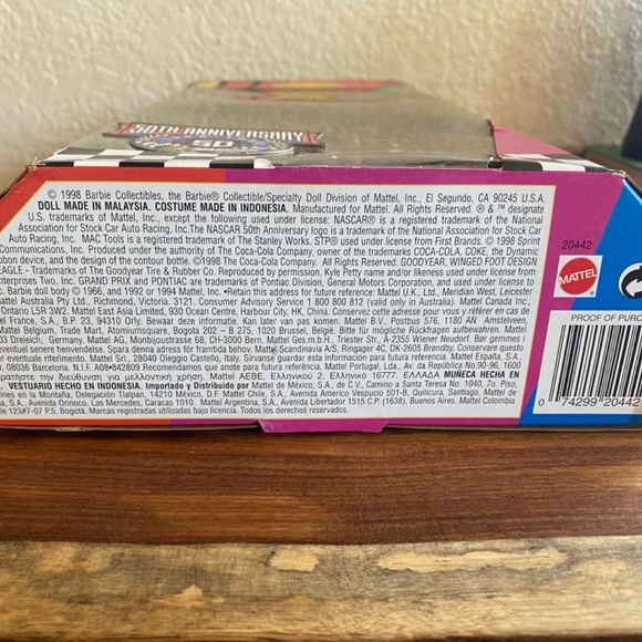 NASCAR Barbie 1998 50th Anniversary Collector Edition Doll Mattel # 20442 NIB - Picture 6 of 9